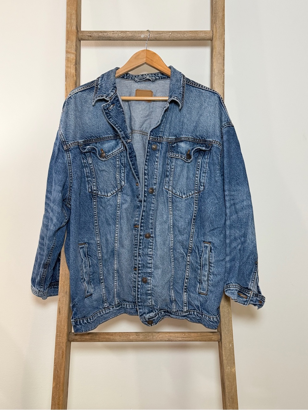 American Eagle Outfitters Blue Boyfriend Denim Jacket Oversized